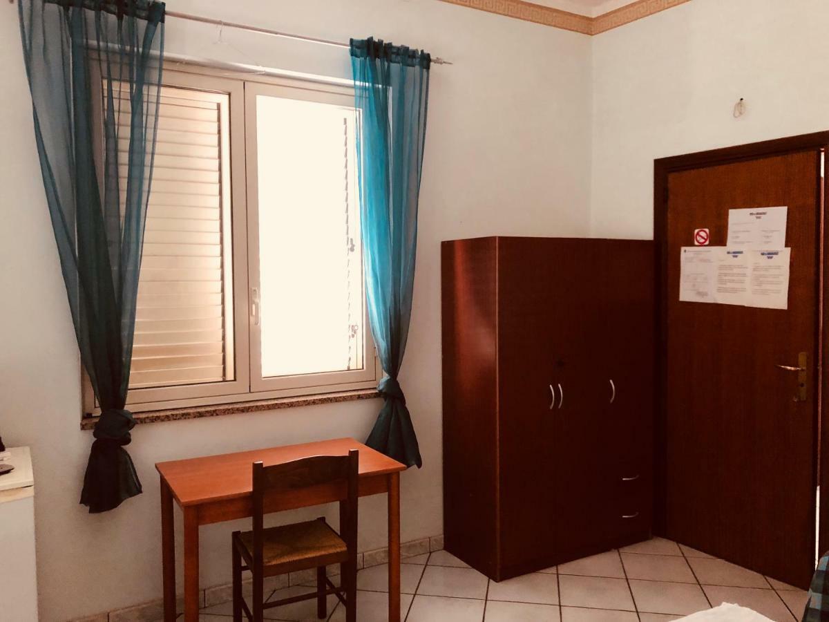 B&B Padre Pio Маскали Экстерьер фото
