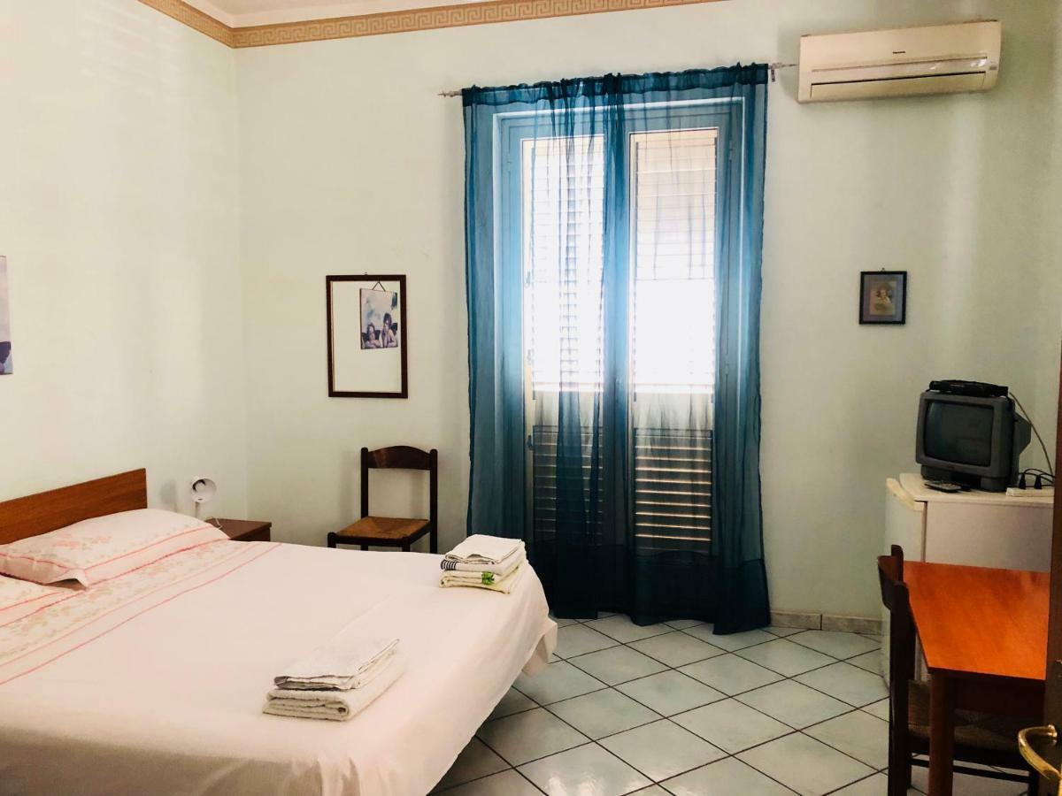 B&B Padre Pio Маскали Экстерьер фото